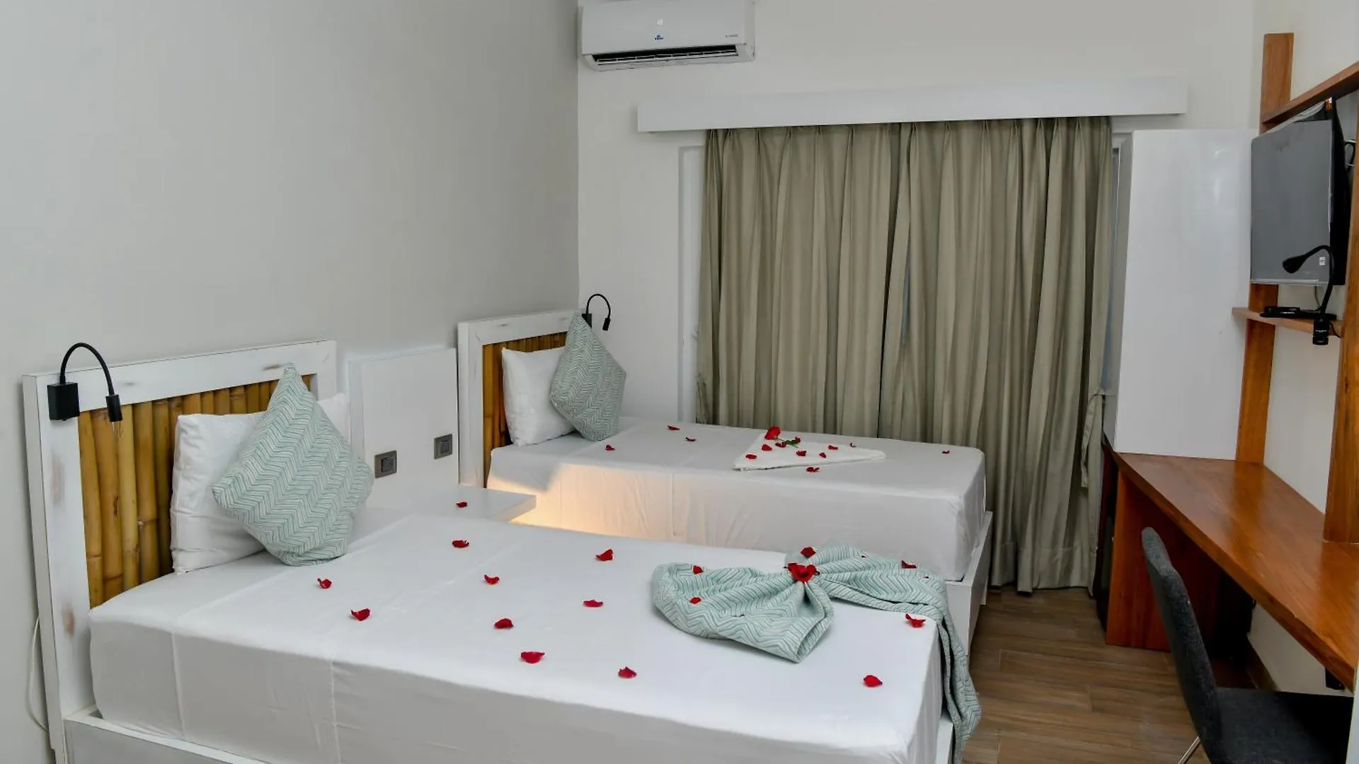 Honky Tonk Colonial Hotel Santo Domingo Dominican Republic